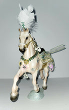Load image into Gallery viewer, Breyer  Noelle #700108 Goffert Mold Peace On Earth Holiday 2008
