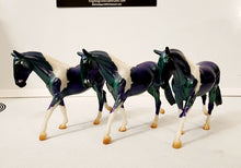Load image into Gallery viewer, Breyer Holiday Stablemate Irish Draft 2022
