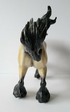 Load image into Gallery viewer, Breyer 2019 TSC Special - Gypsy Vanner - Sampson #301161
